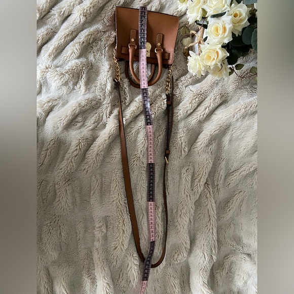 Michael Kors Hamilton XS discontinued style bloggers favorite rare like new - Picture 14 of 14